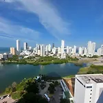 vista al mar y lago piso 20