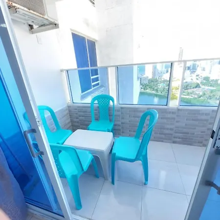 Vista Al Mar Y Piso 20 Apartamento *